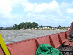 The little dug out canoe that took the team over from Suriname to French Guyana 