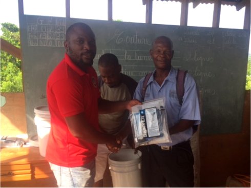 Haiti Mission trip Jacmel water filter distribution to help survivors of Hurricane Matthew in Haiti with Sawyer filtered clean water as fears of an increase in cholera cases grow